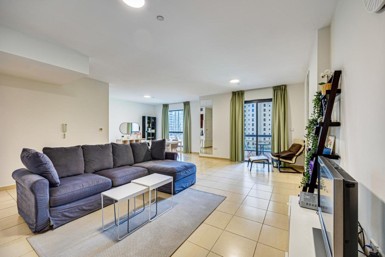 Big Apartment In Murjan, Jbr, Near The Beach ドバイ エクステリア 写真