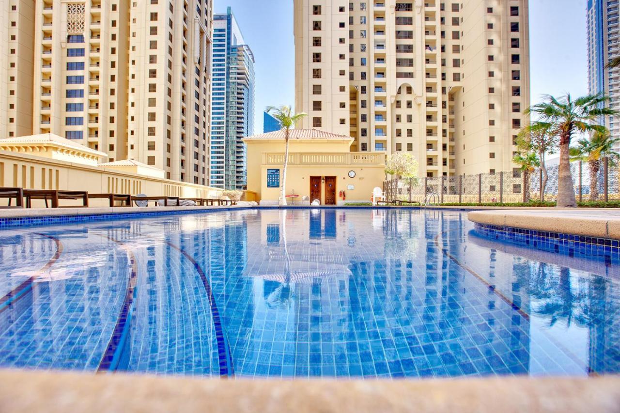 Big Apartment In Murjan, Jbr, Near The Beach ドバイ エクステリア 写真