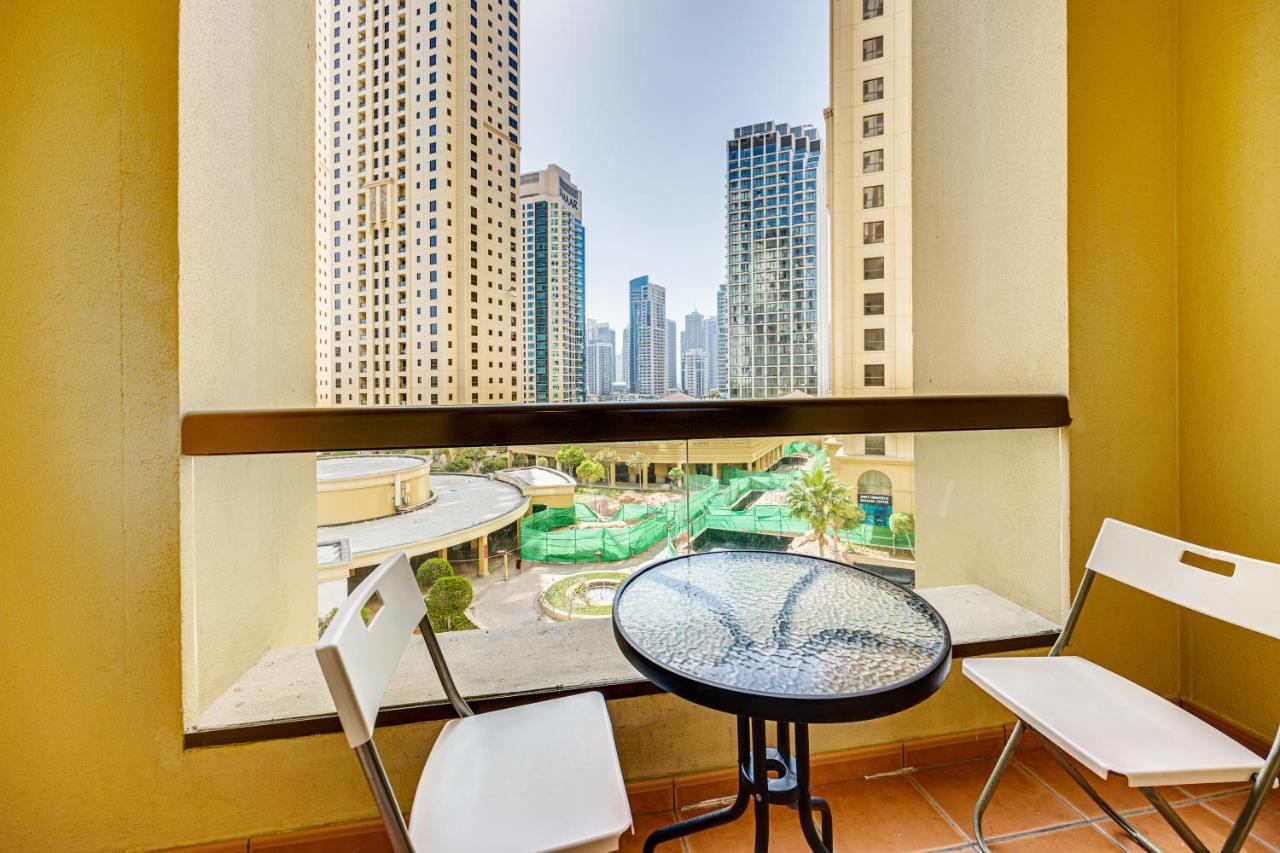 Big Apartment In Murjan, Jbr, Near The Beach ドバイ エクステリア 写真
