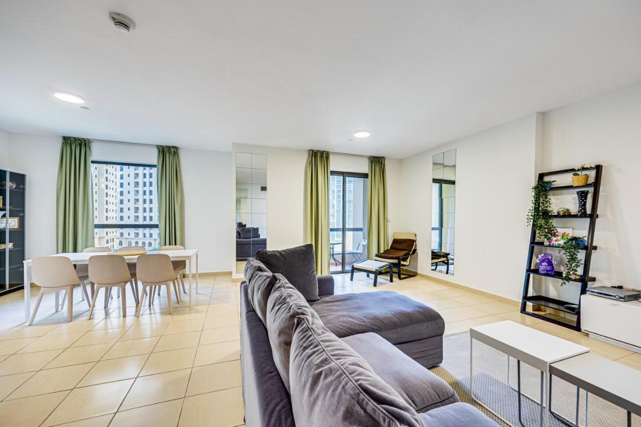 Big Apartment In Murjan, Jbr, Near The Beach ドバイ エクステリア 写真