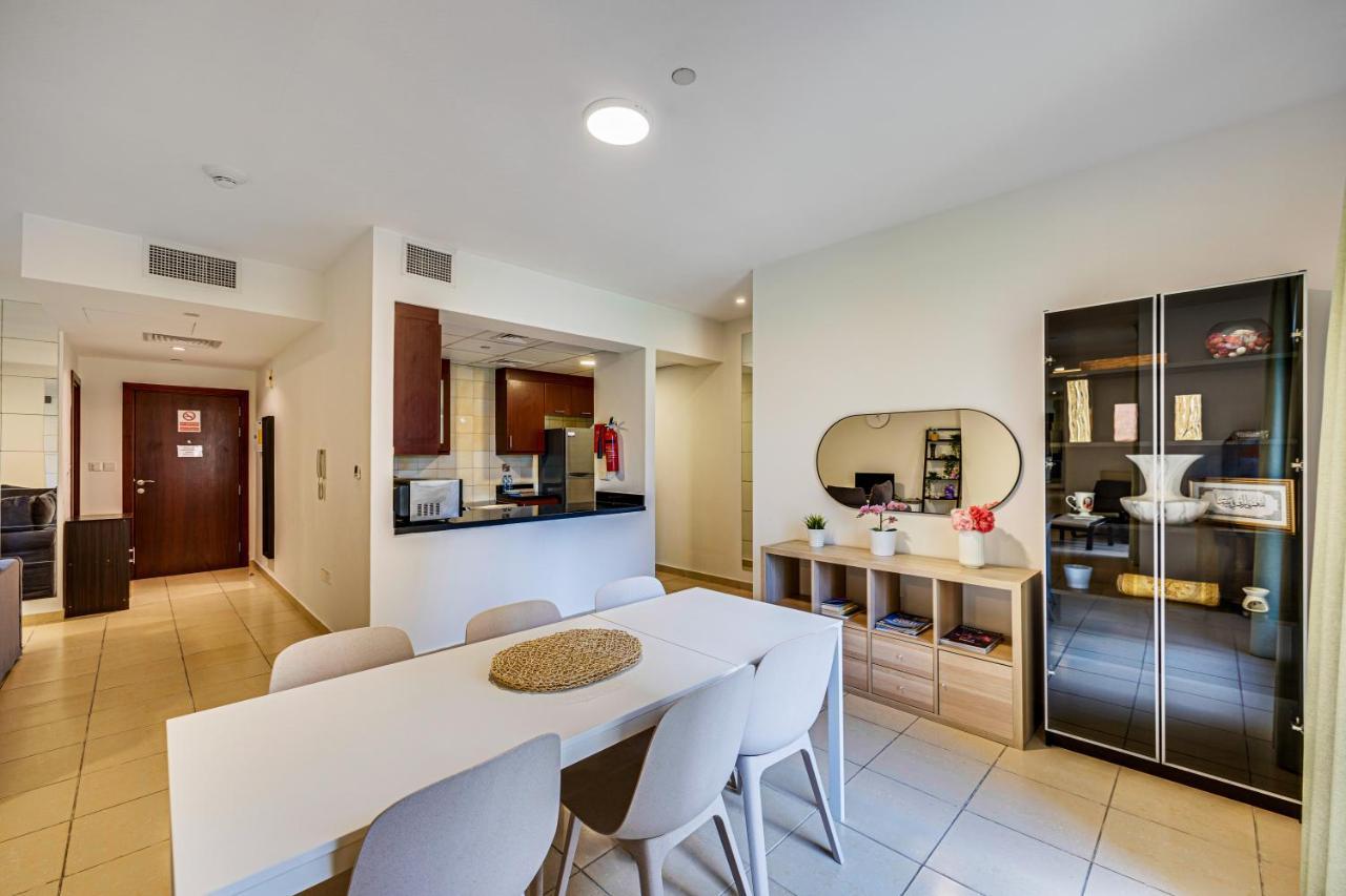Big Apartment In Murjan, Jbr, Near The Beach ドバイ エクステリア 写真