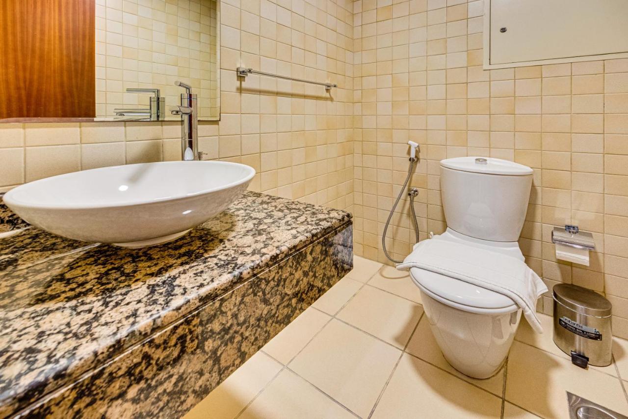 Big Apartment In Murjan, Jbr, Near The Beach ドバイ エクステリア 写真